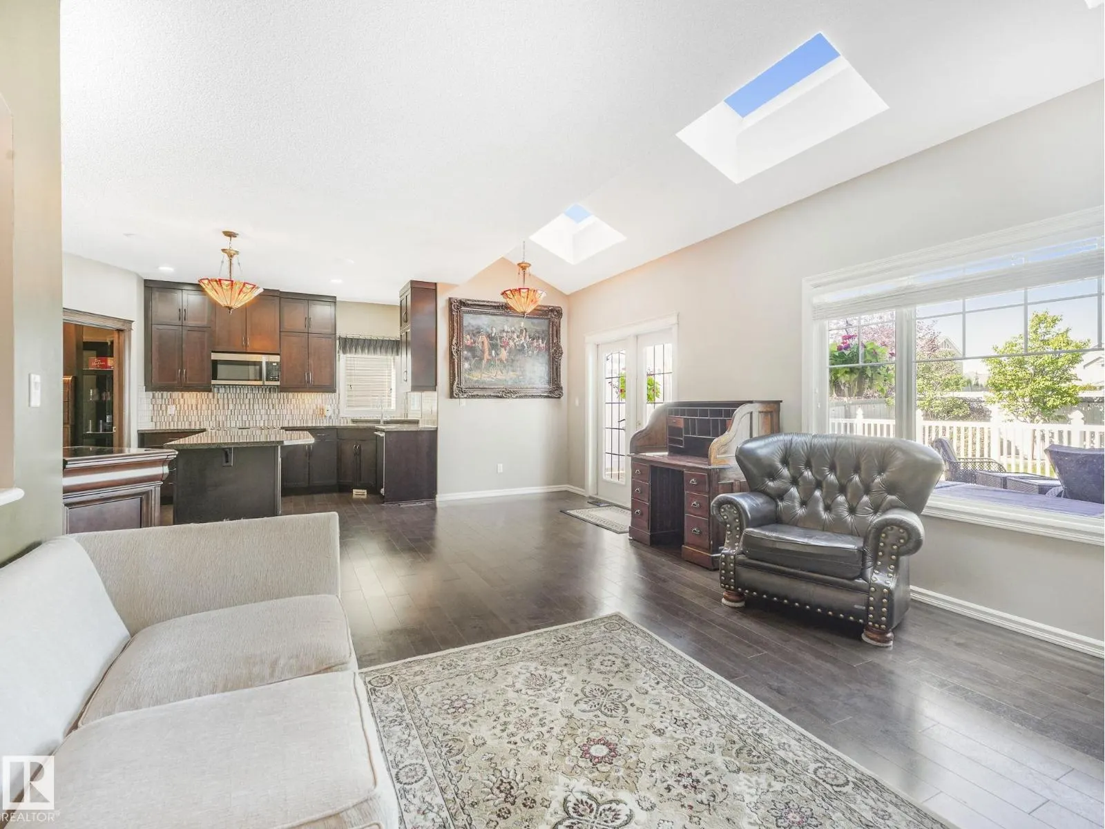 1924 86 ST SW