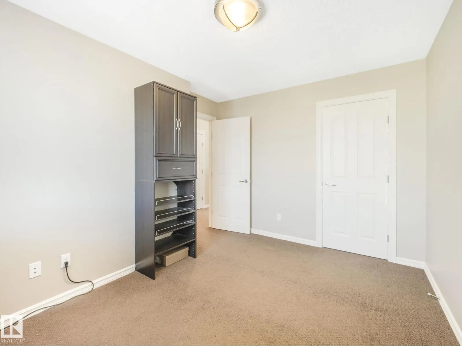 1924 86 ST SW