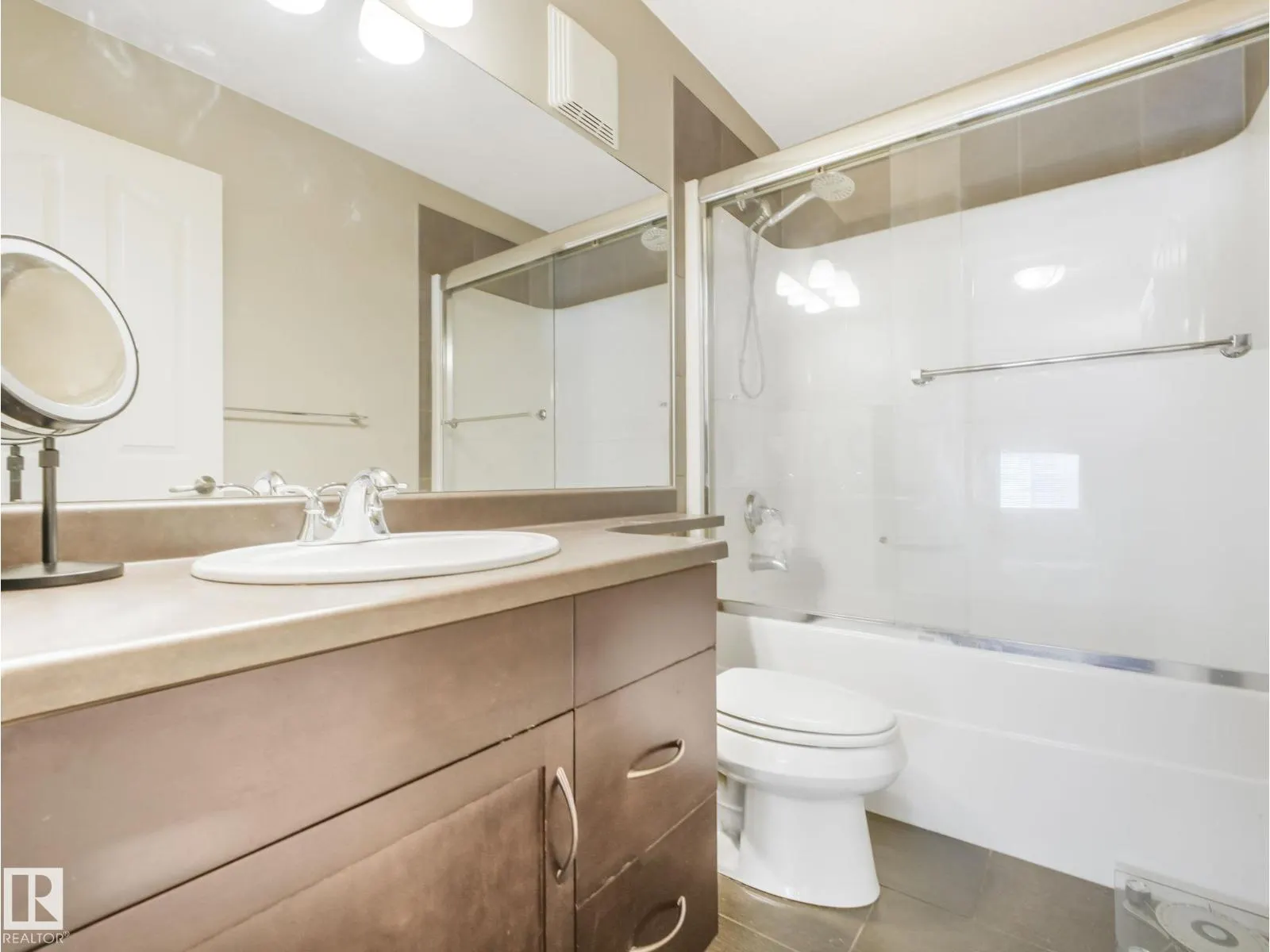 1924 86 ST SW