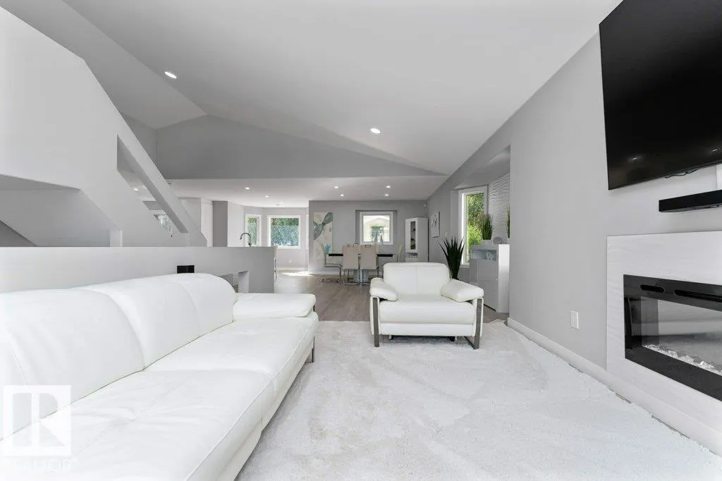 1611 WELBOURN COVE CV NW