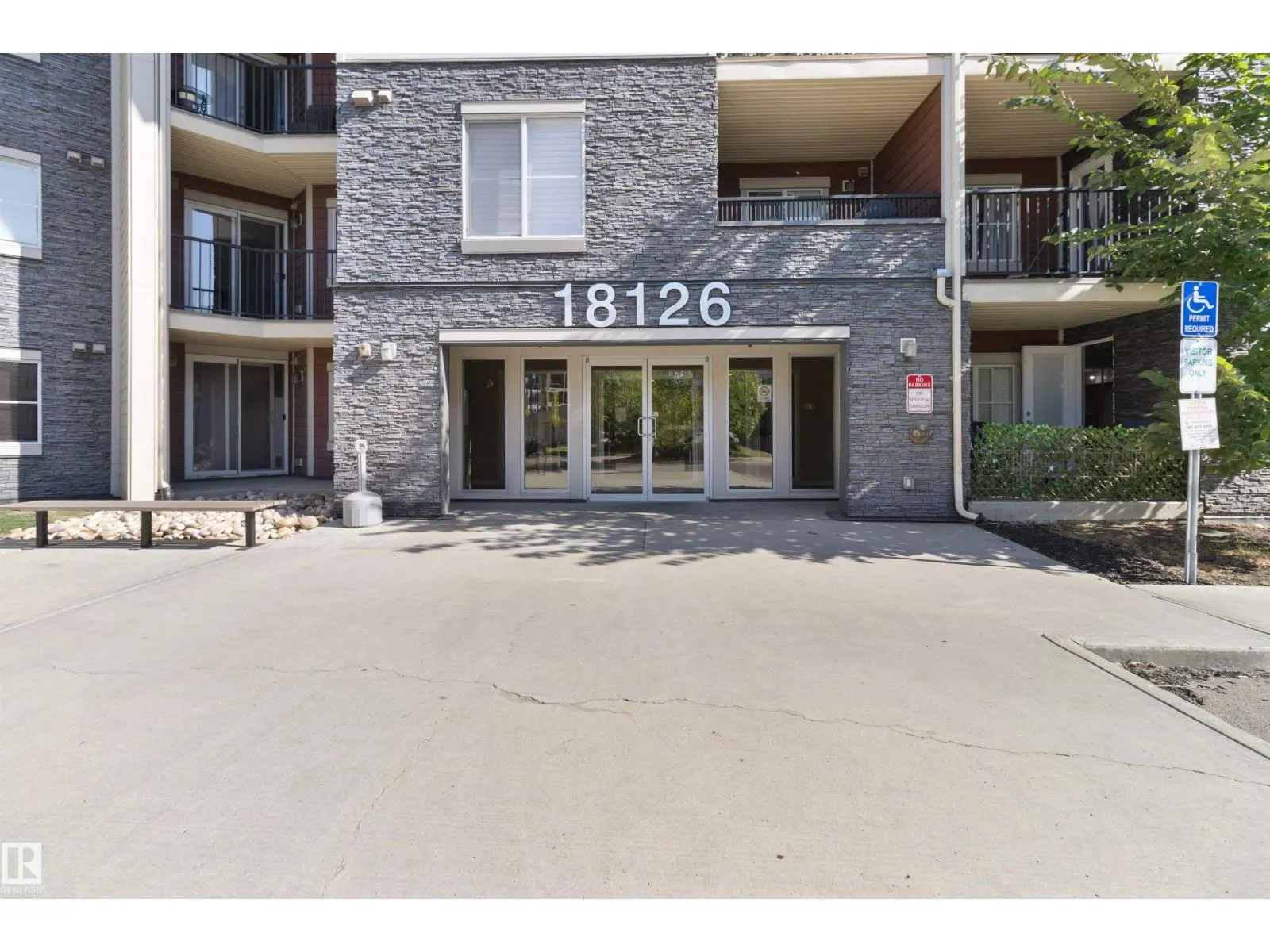 #412 18126 77 ST NW