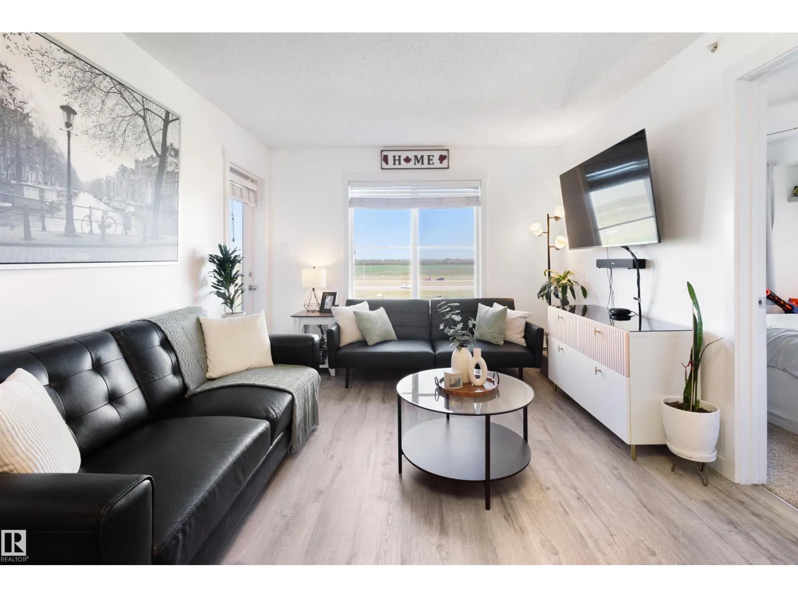 #412 18126 77 ST NW