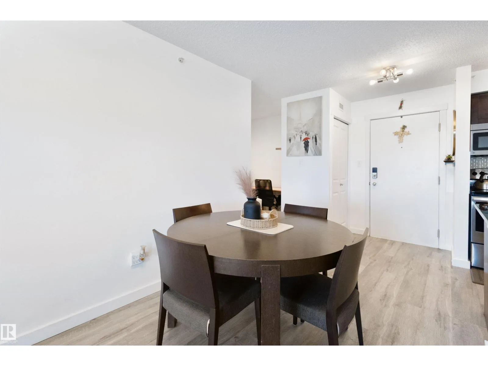 #412 18126 77 ST NW