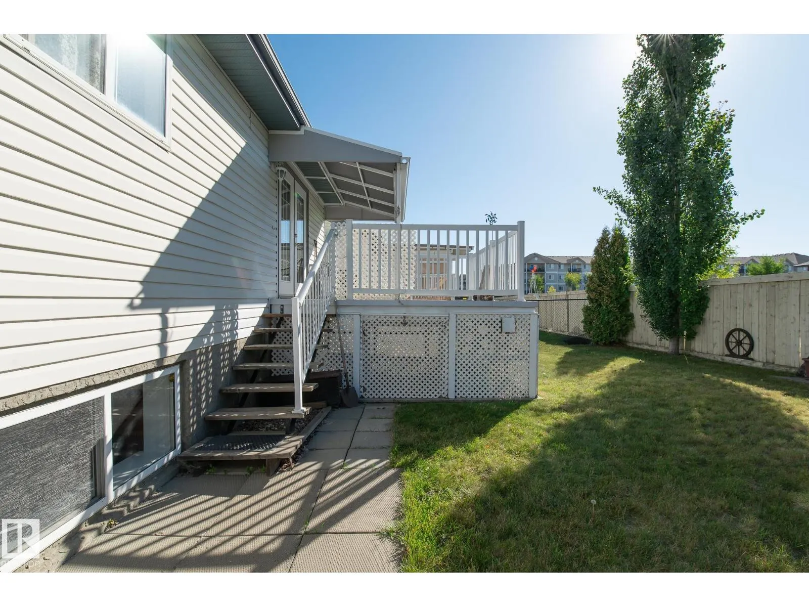 5 LANGLEY CR