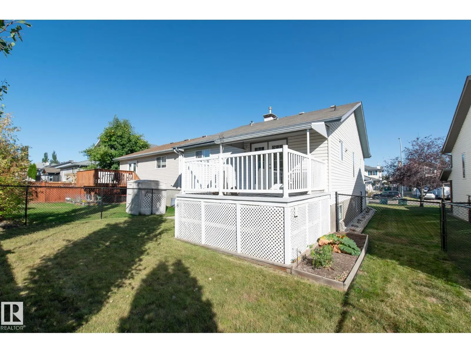 5 LANGLEY CR