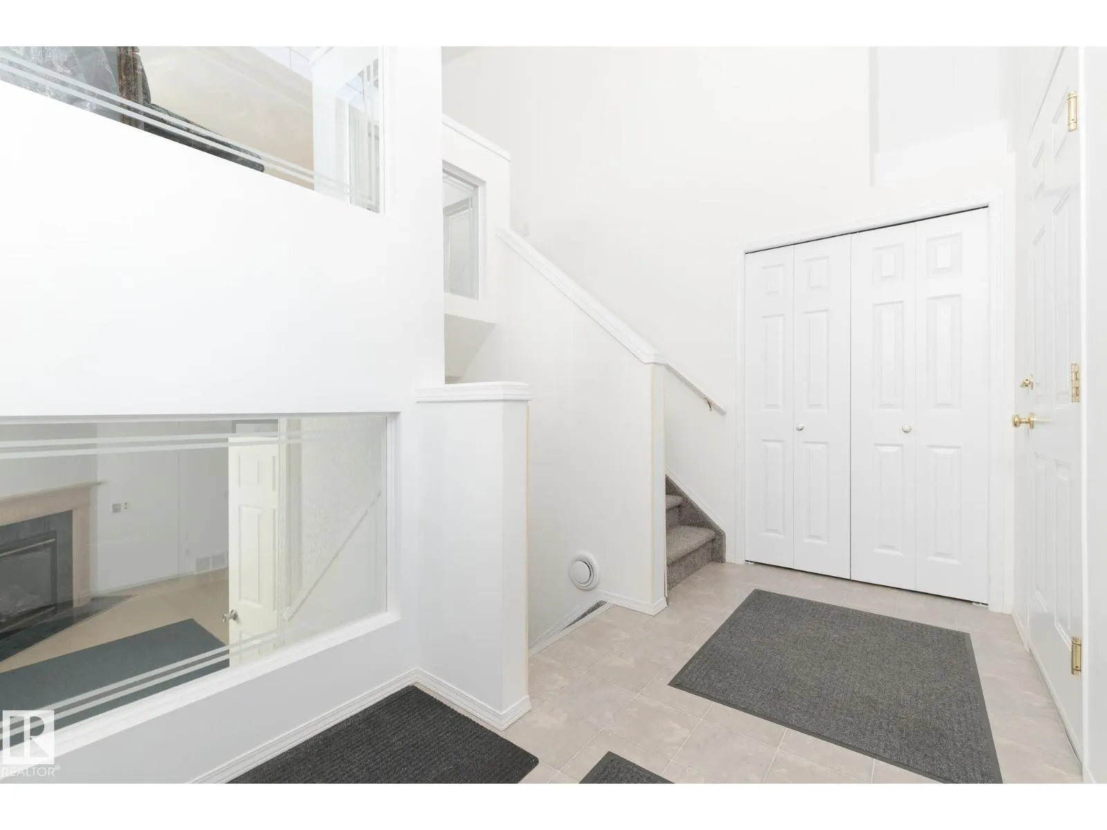 5 LANGLEY CR
