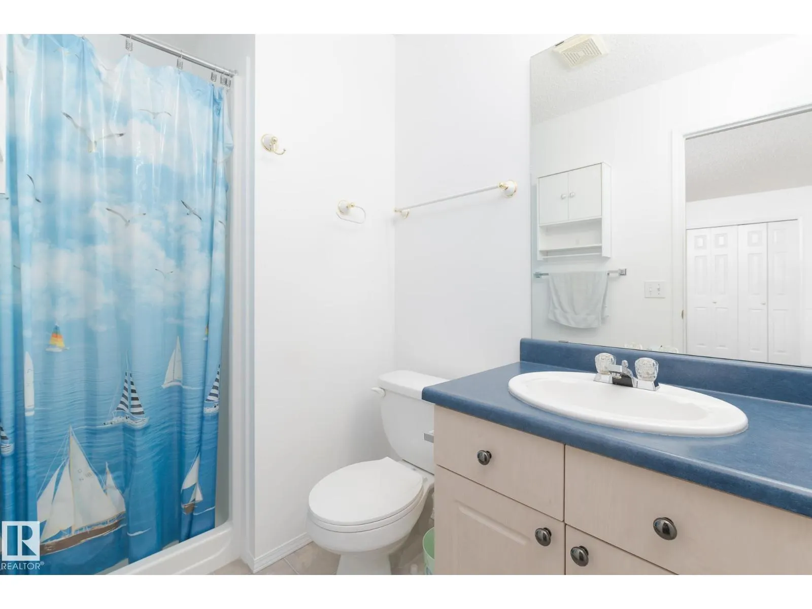 5 LANGLEY CR