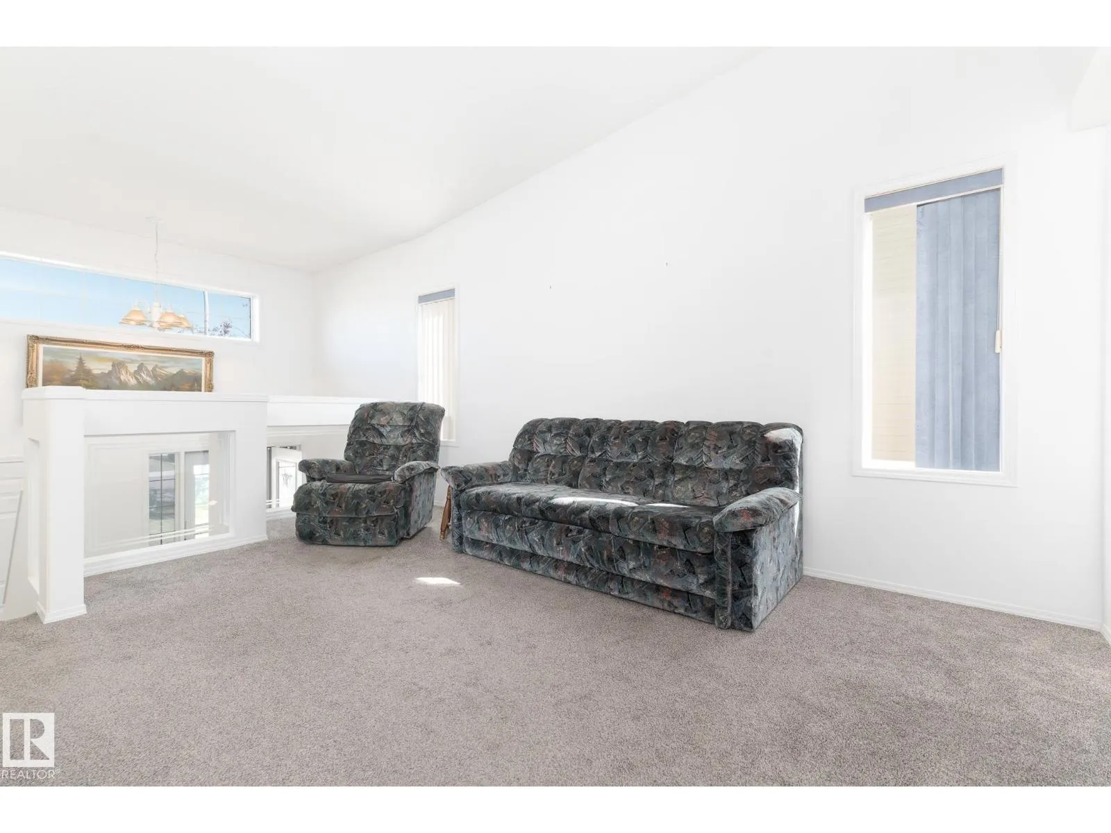5 LANGLEY CR