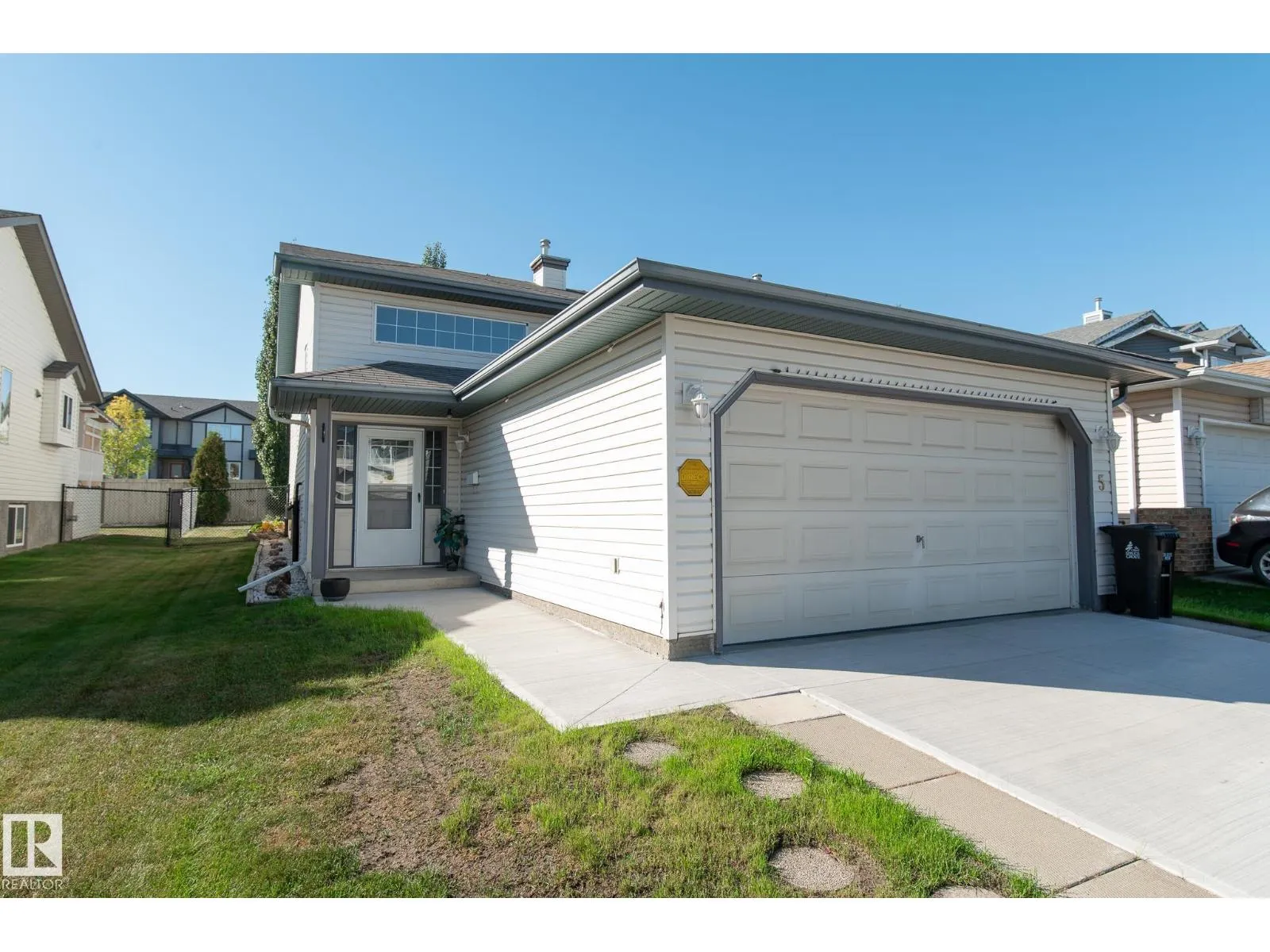 5 LANGLEY CR