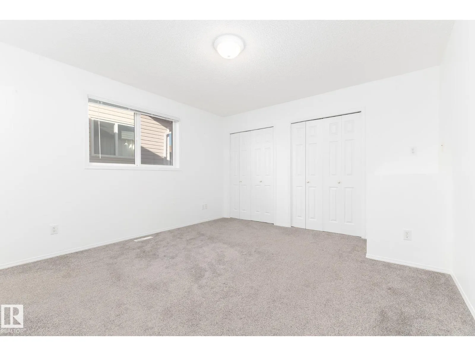 5 LANGLEY CR