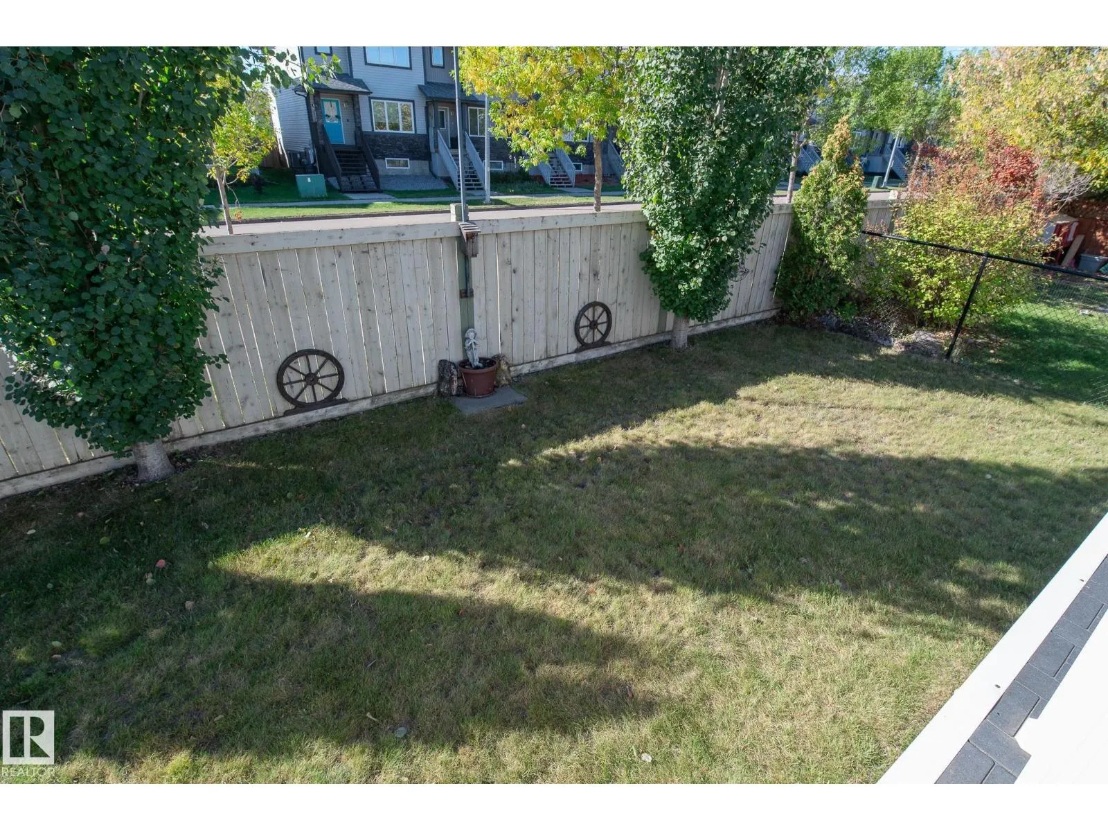 5 LANGLEY CR
