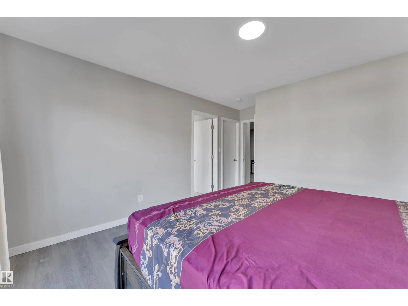 4339 HAWTHORN LD SW