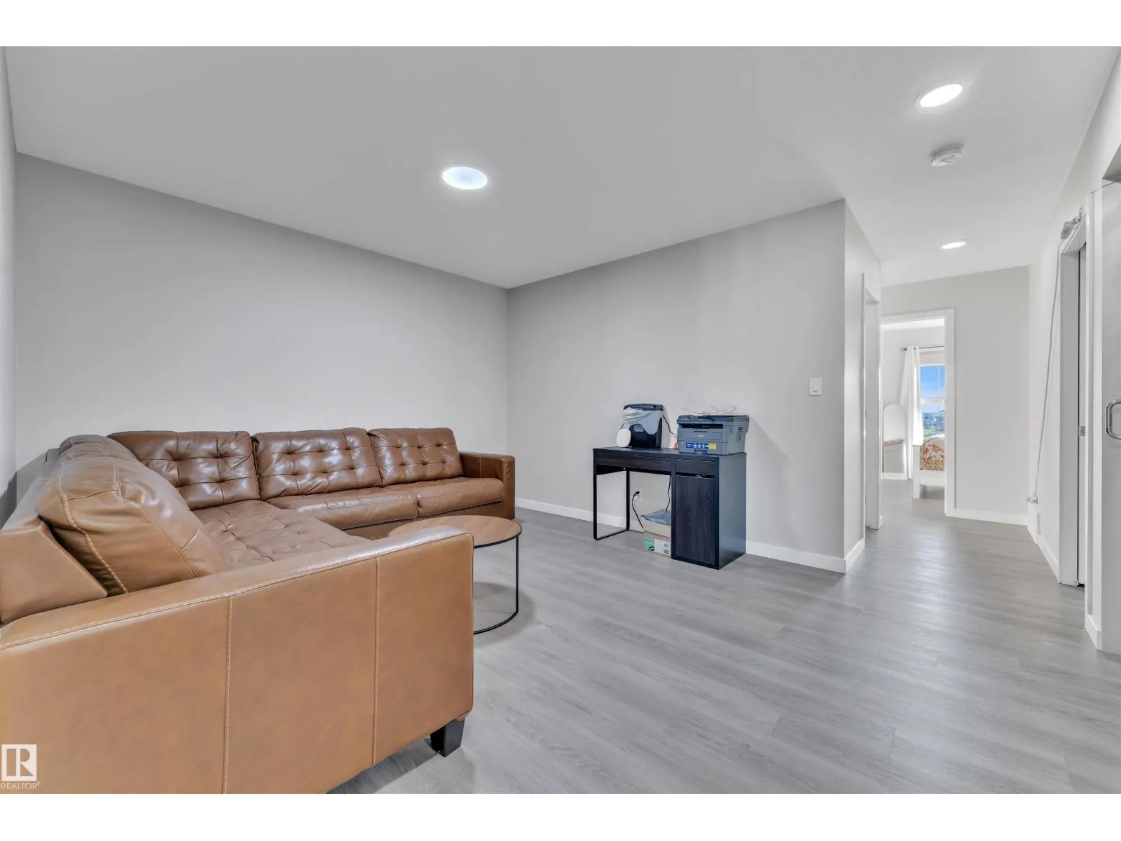 4339 HAWTHORN LD SW