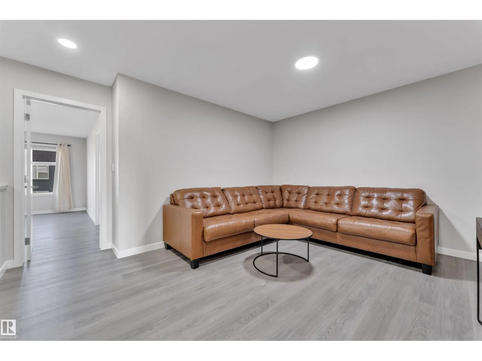 4339 HAWTHORN LD SW