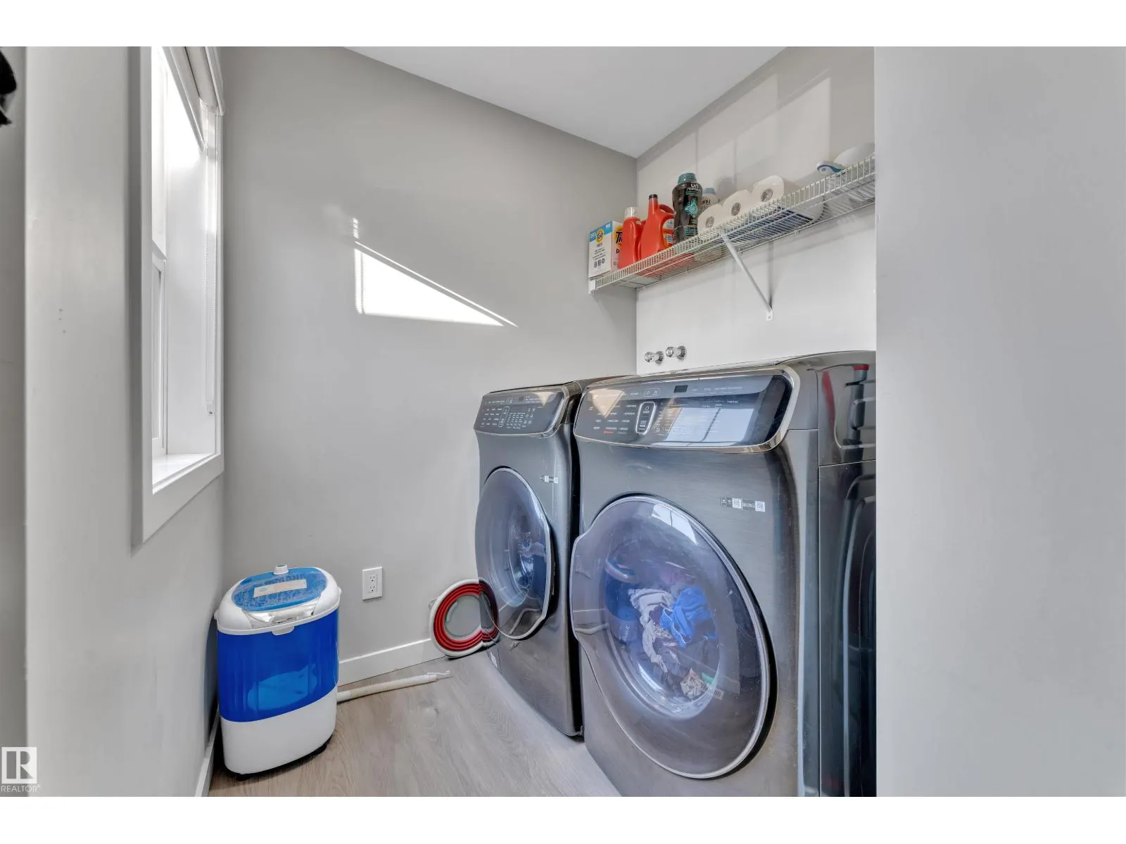 4339 HAWTHORN LD SW