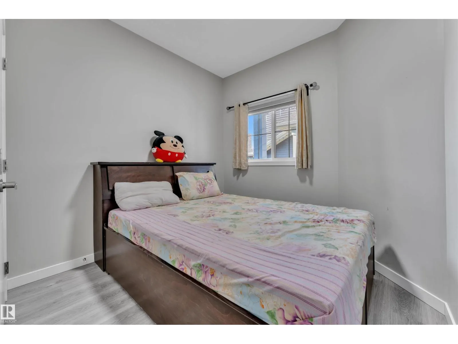 4339 HAWTHORN LD SW