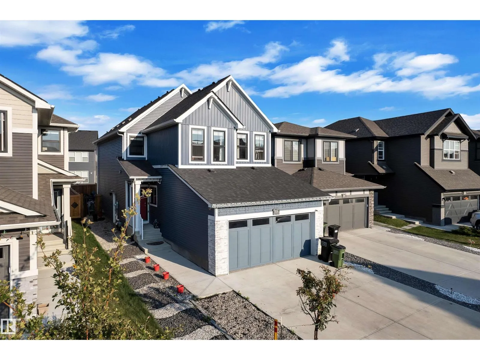 4339 HAWTHORN LD SW