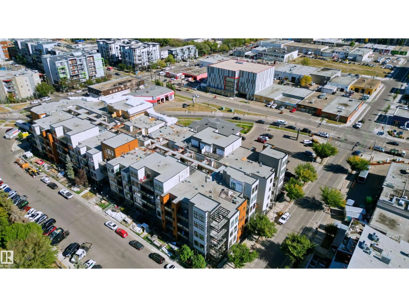 #128 10531 117 ST NW