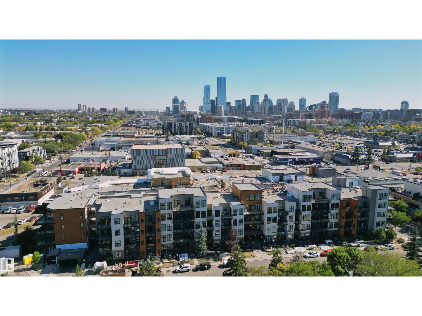 #128 10531 117 ST NW