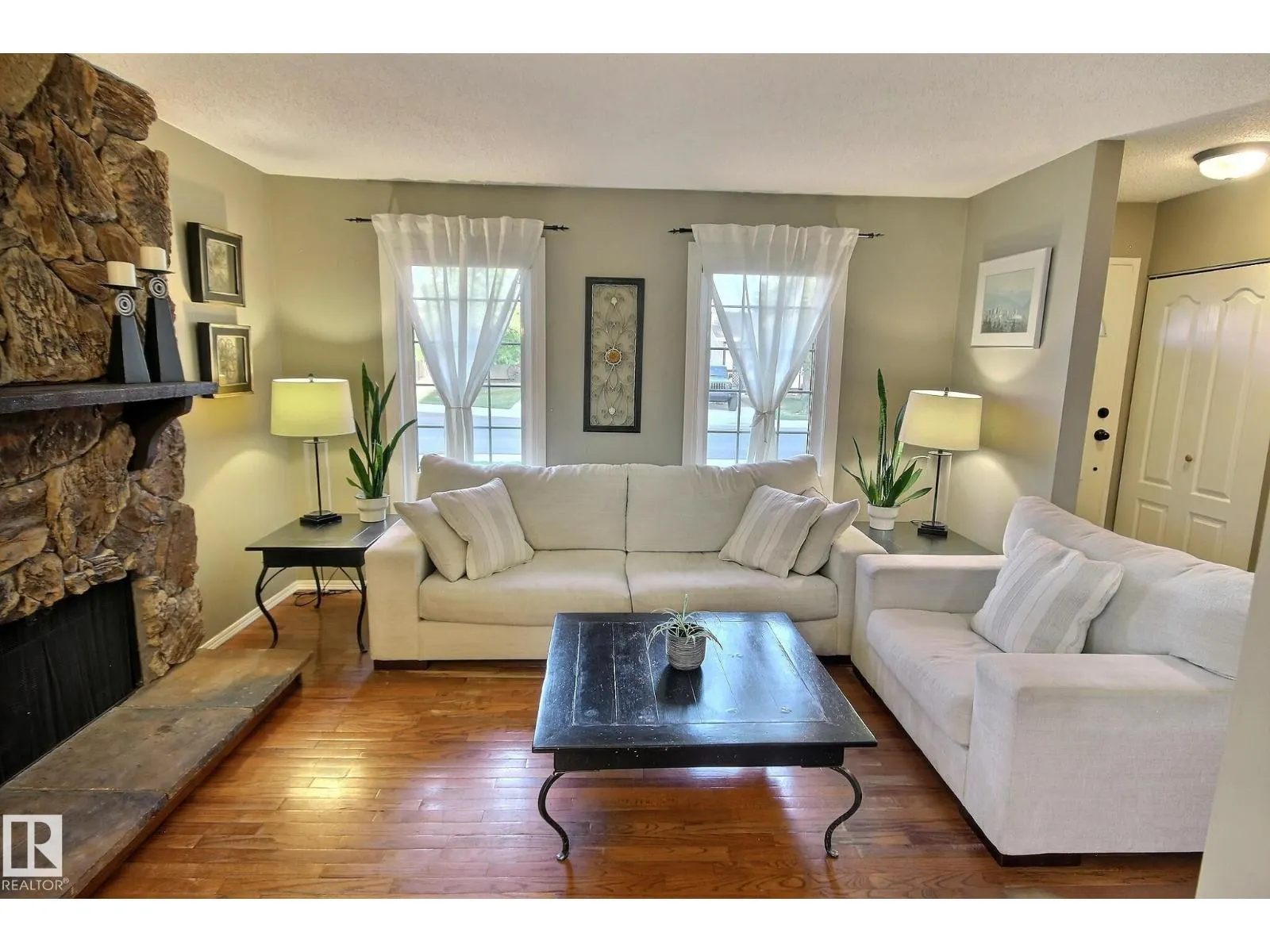 121 WILLIAM HUSTLER CR NW