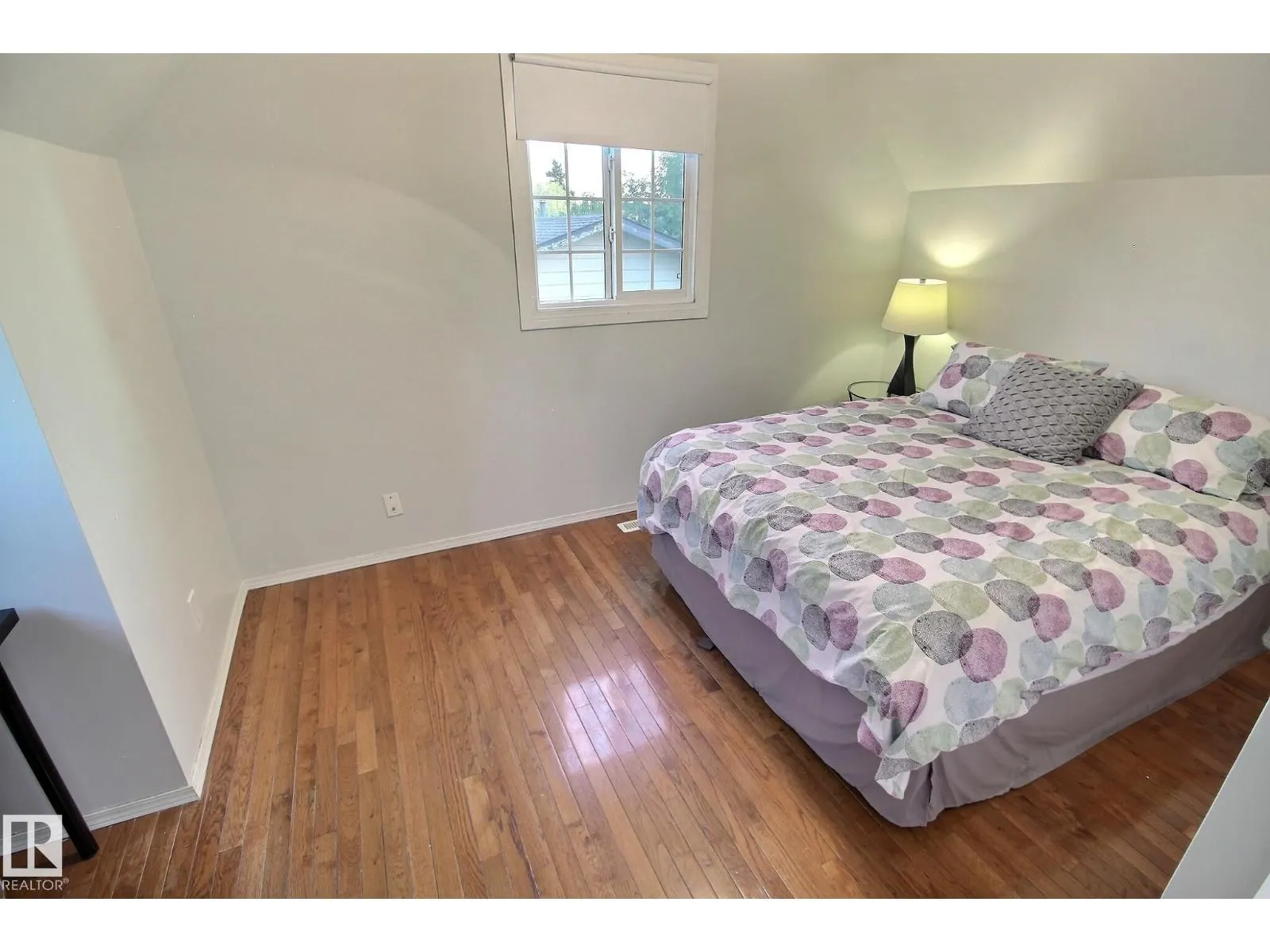 121 WILLIAM HUSTLER CR NW