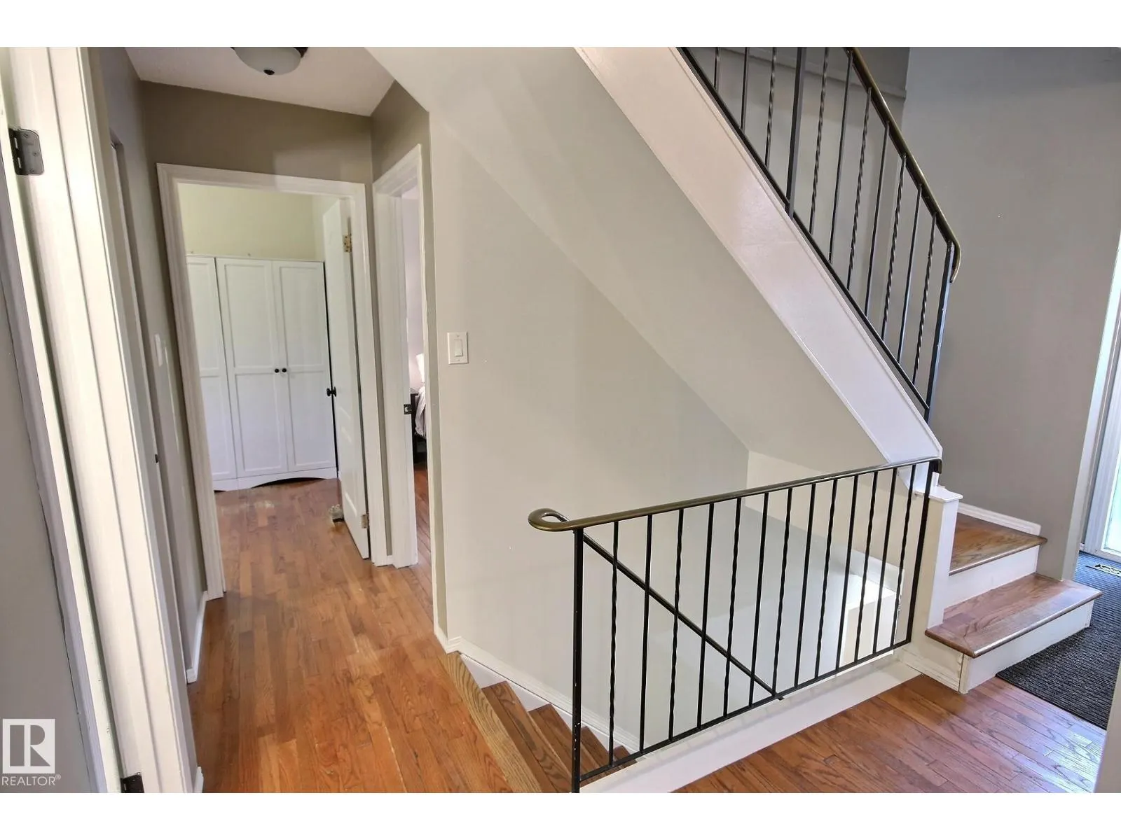 121 WILLIAM HUSTLER CR NW