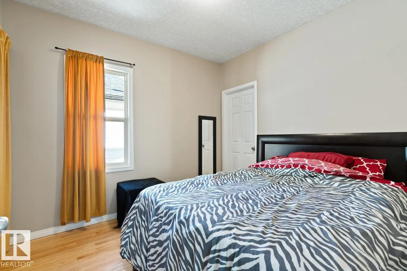 11831 69 ST NW
