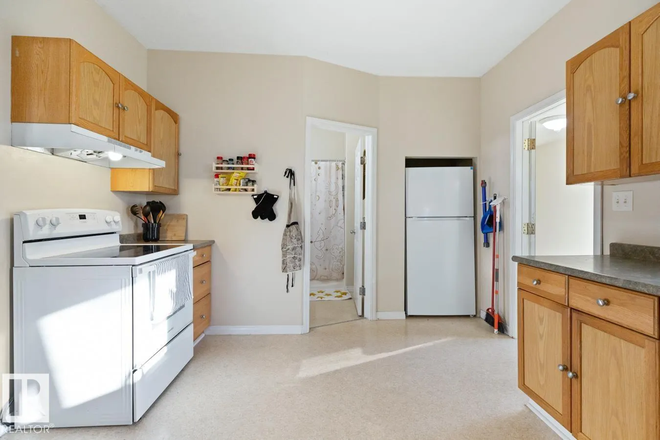11831 69 ST NW