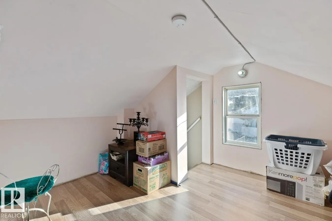 11831 69 ST NW