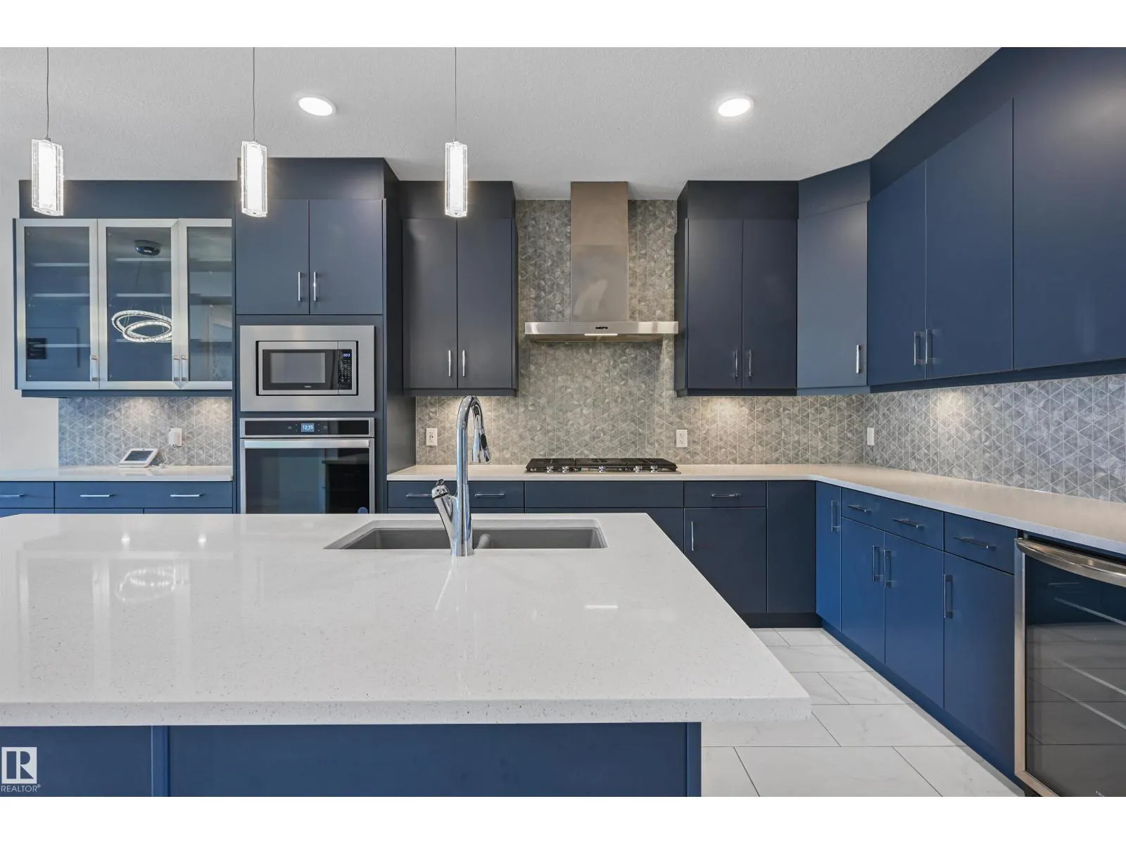 3116 167 ST SW