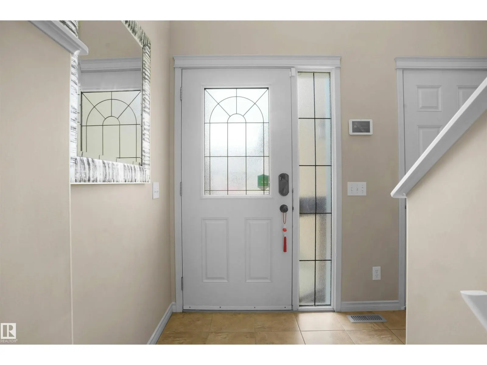 3812 163 AV NW