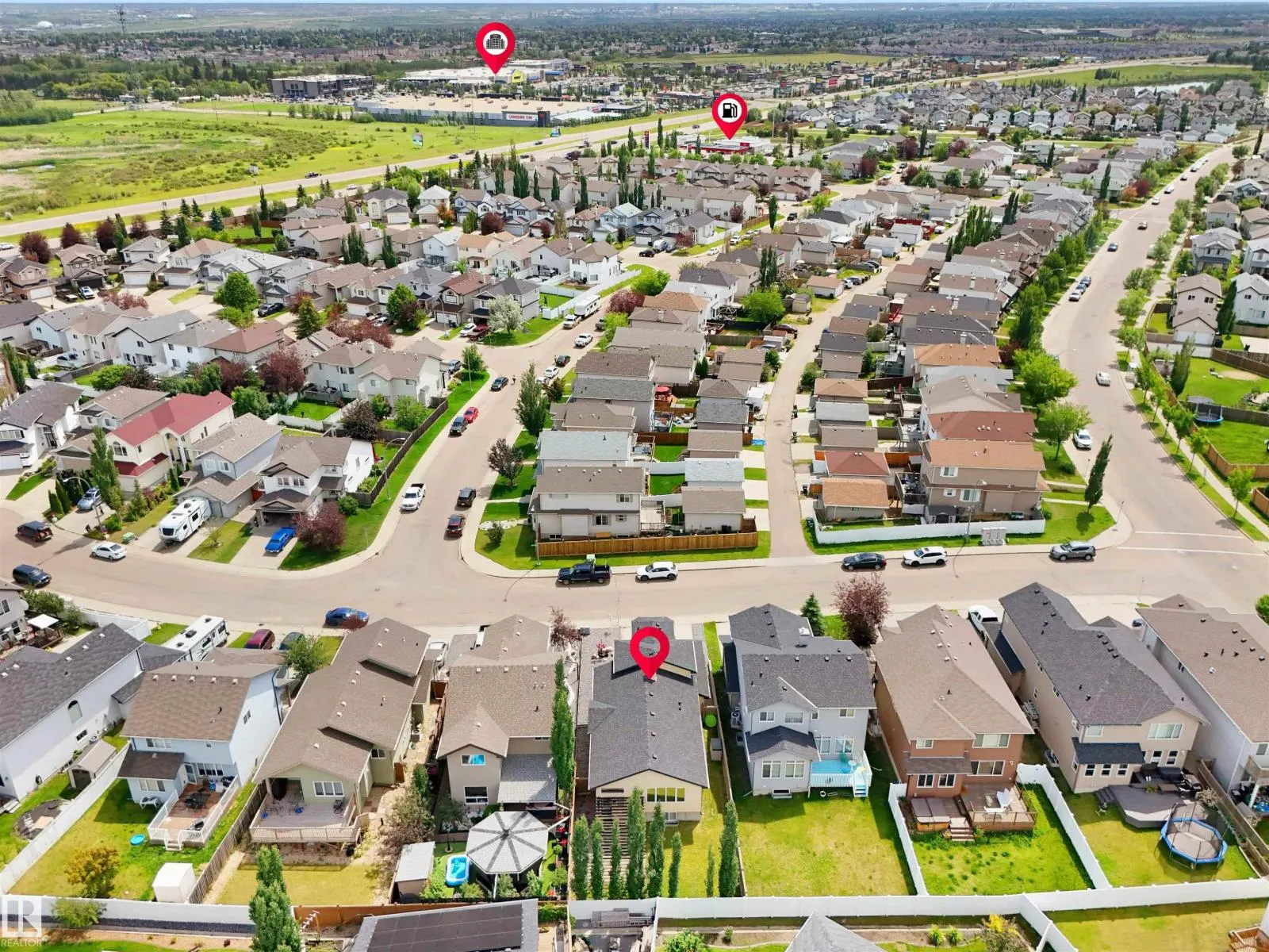 3812 163 AV NW