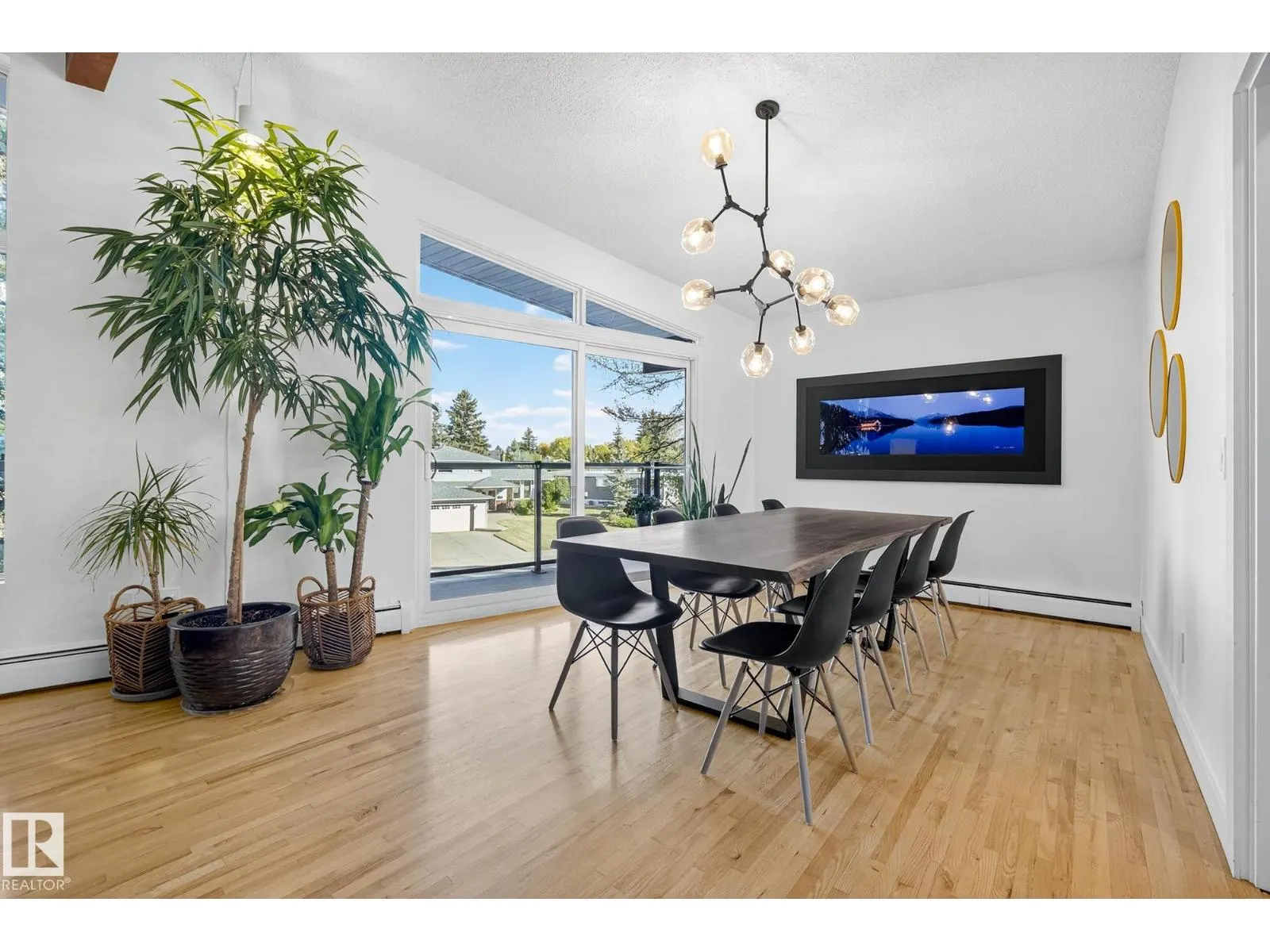29 MANCHESTER DR