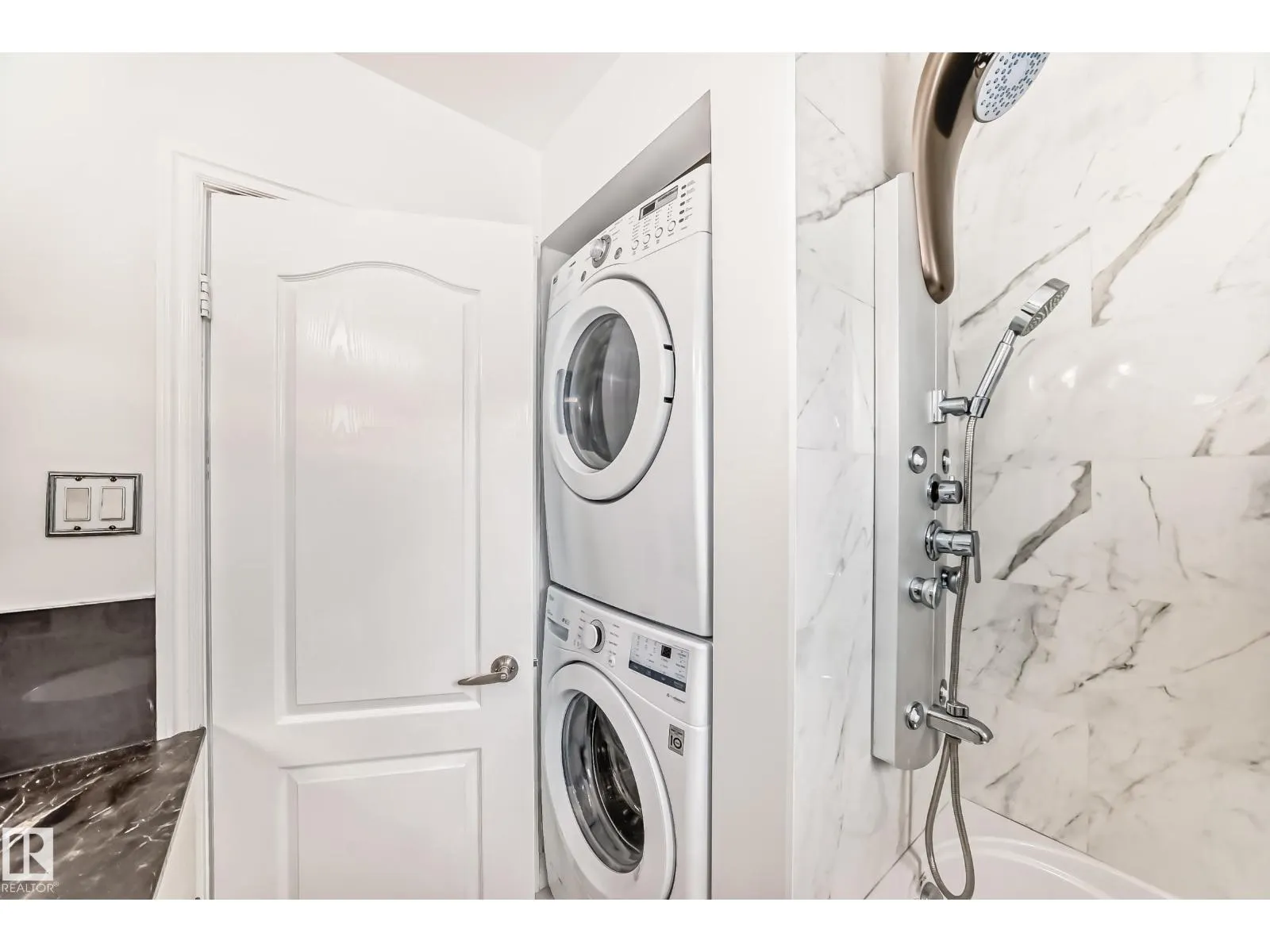 13516 112 ST NW
