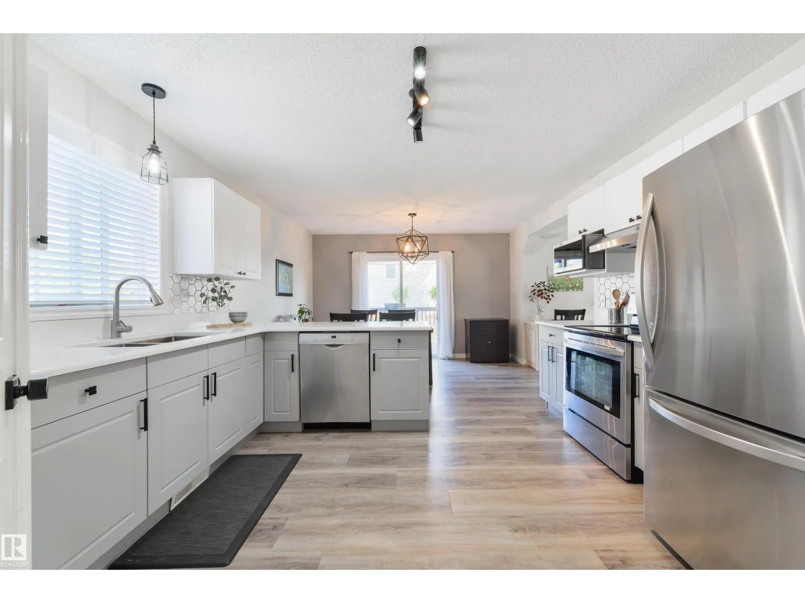 13 WILLIS CR