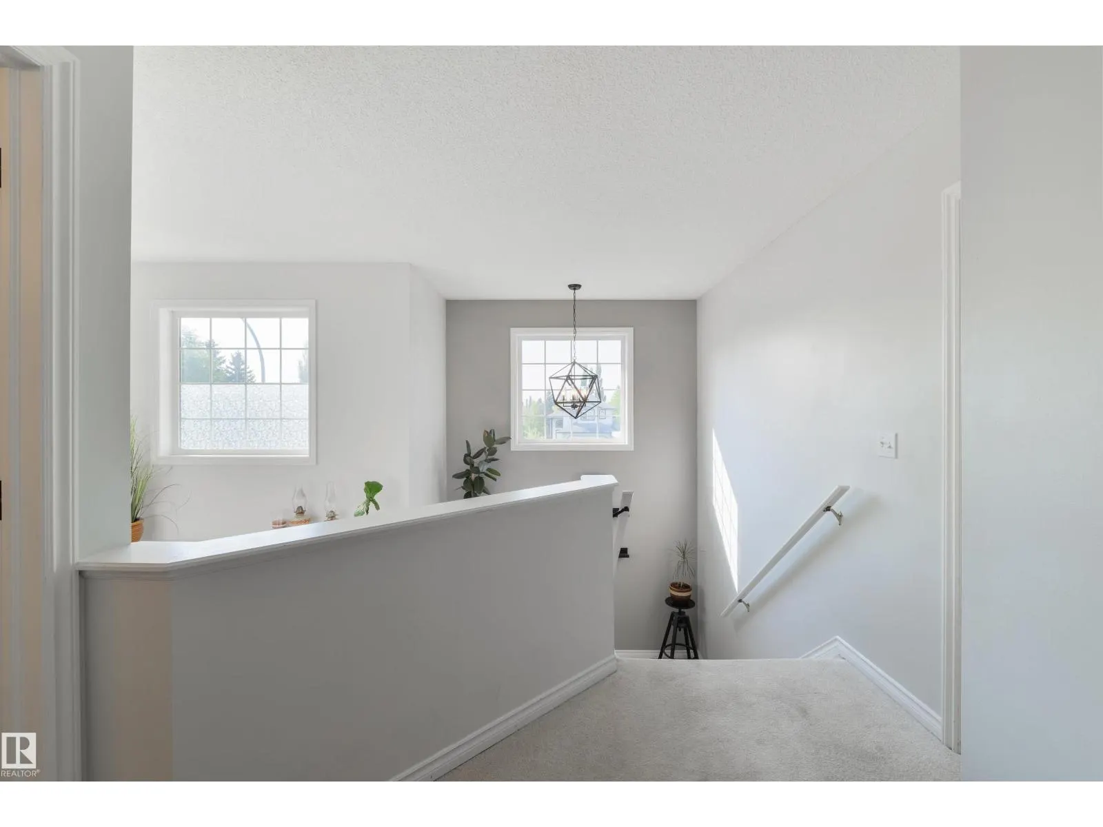 13 WILLIS CR