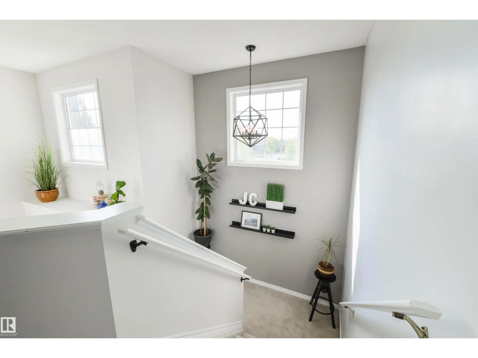 13 WILLIS CR