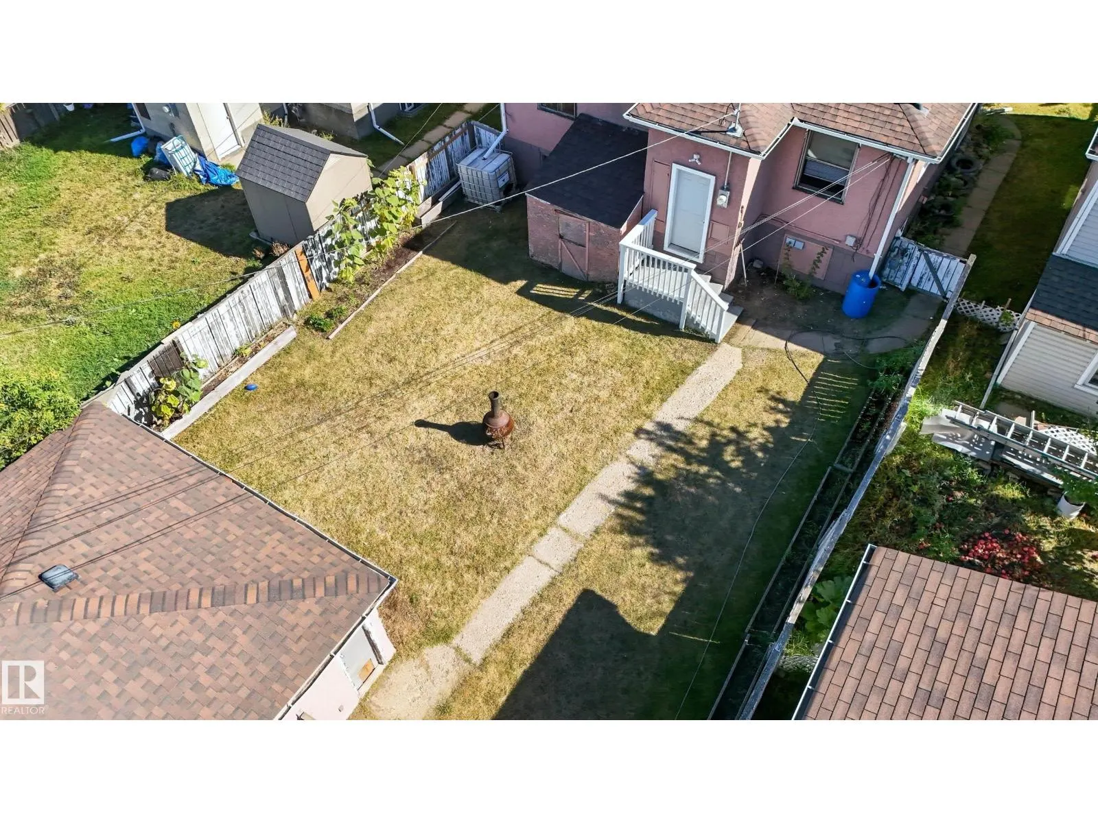 11908 71 ST NW