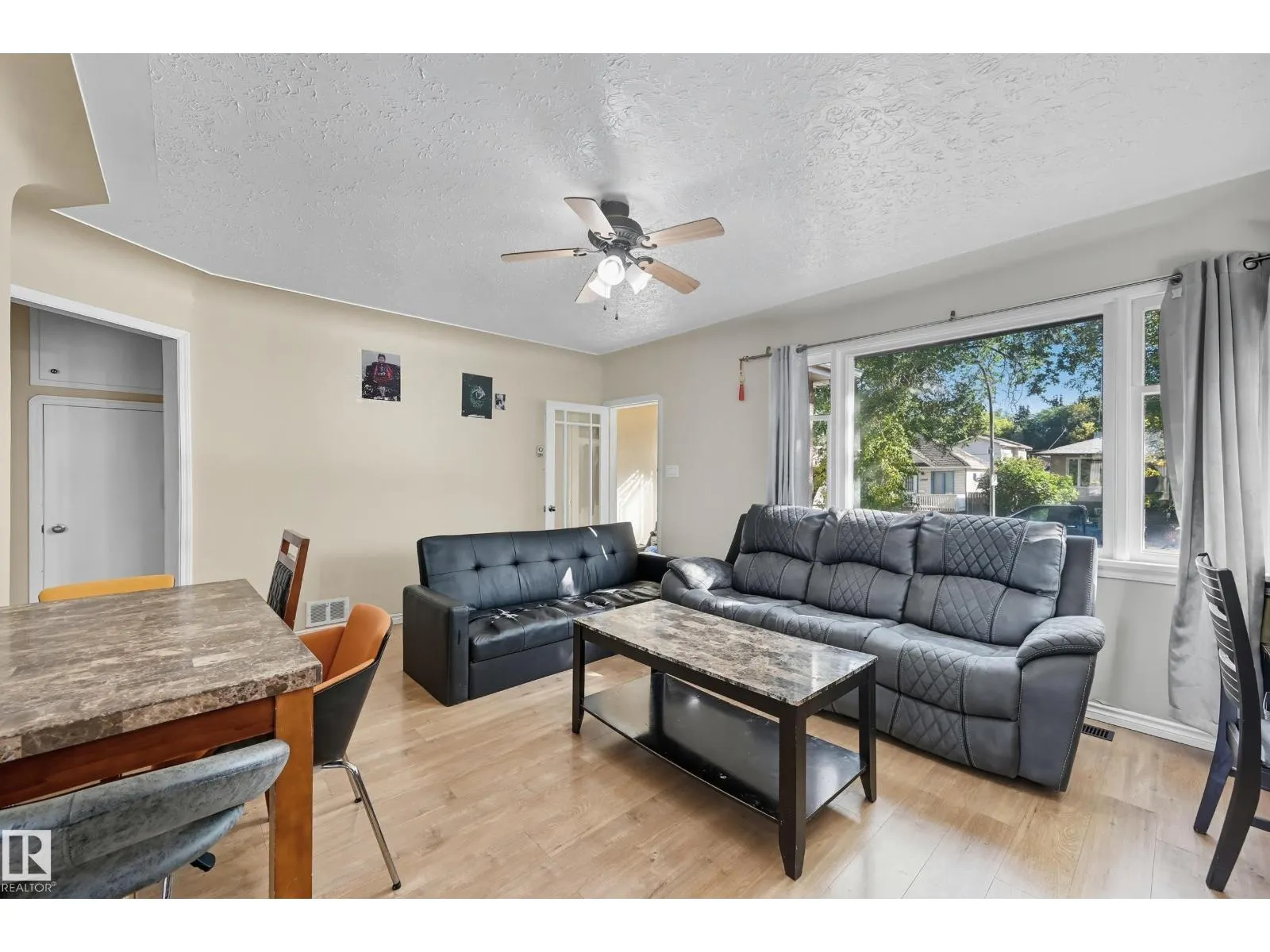 11908 71 ST NW