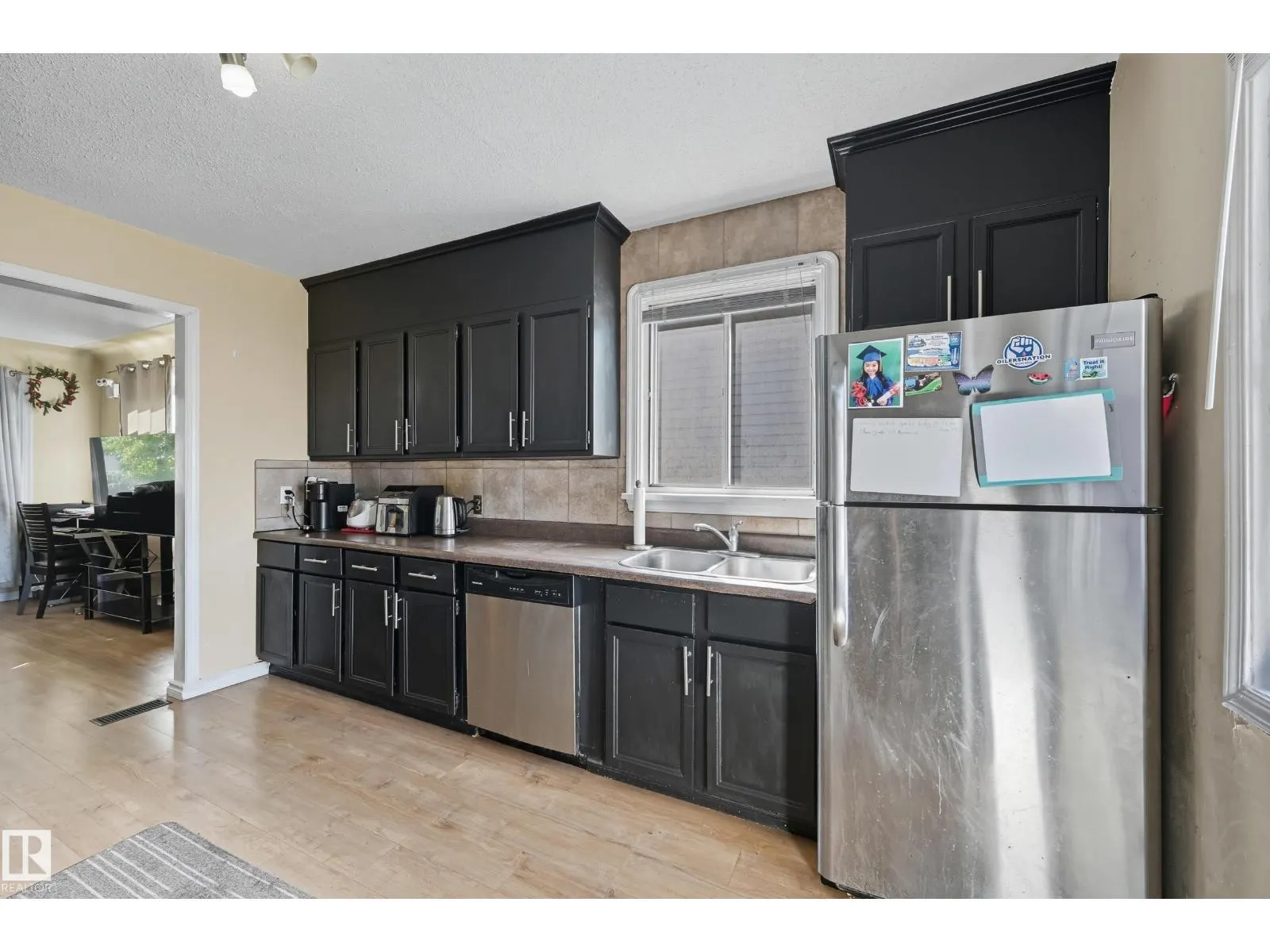 11908 71 ST NW