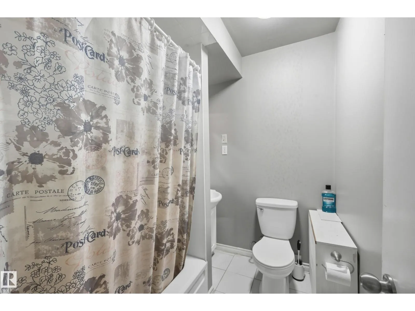 11908 71 ST NW