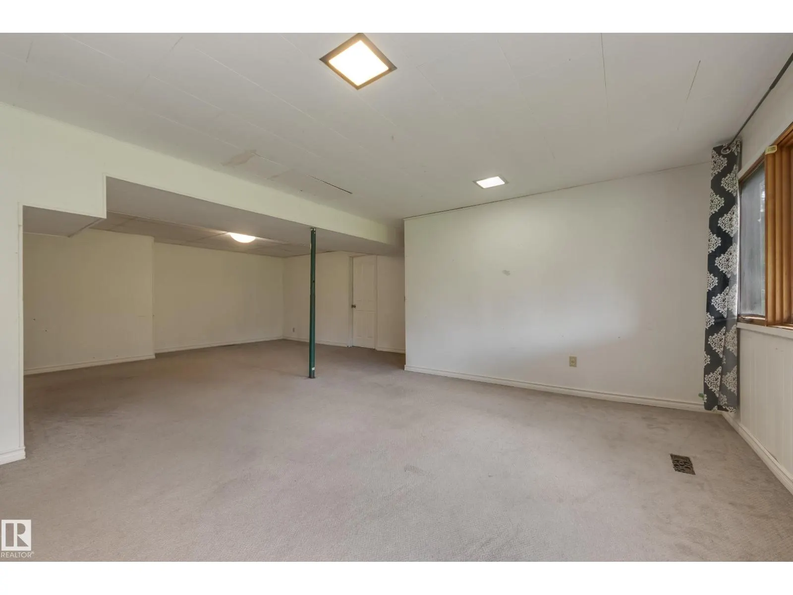 #253 52152 RGE ROAD 225