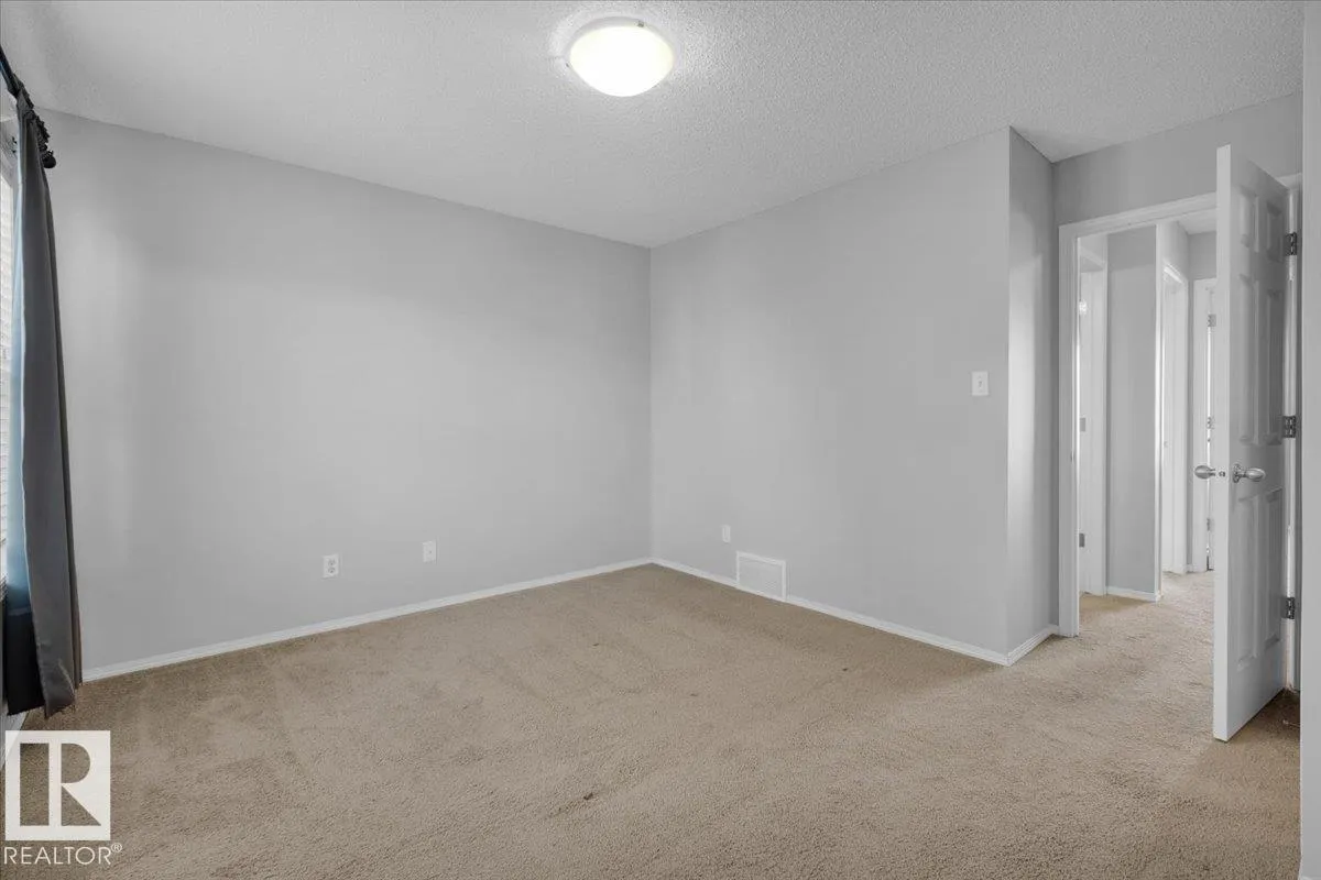 9128 SHAW WY SW