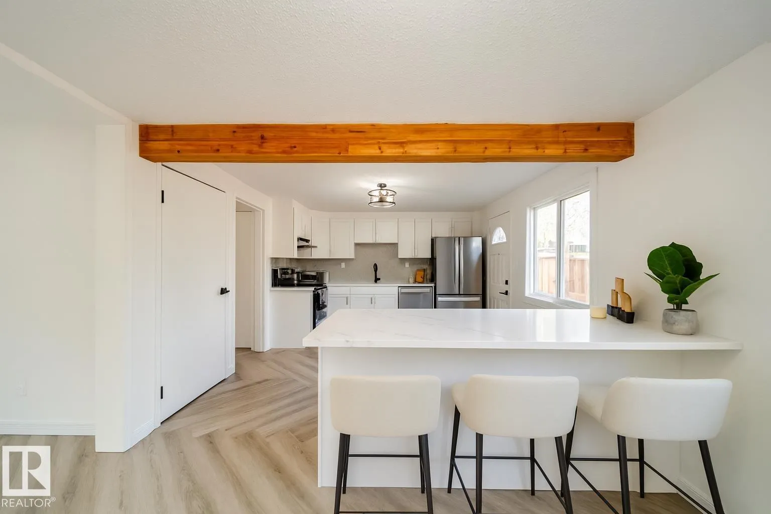 289 RIDGEWOOD