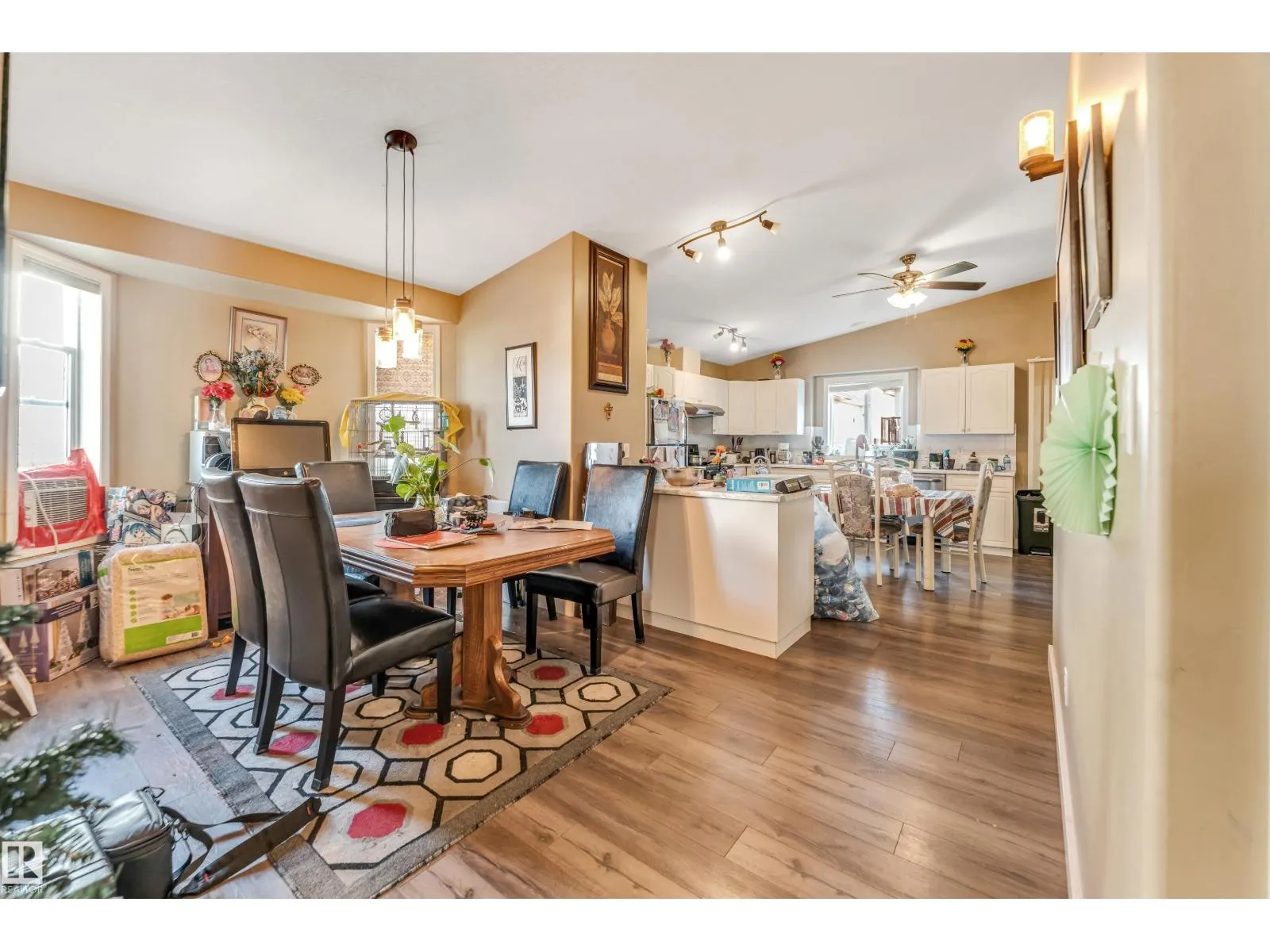 6741 162A AV NW