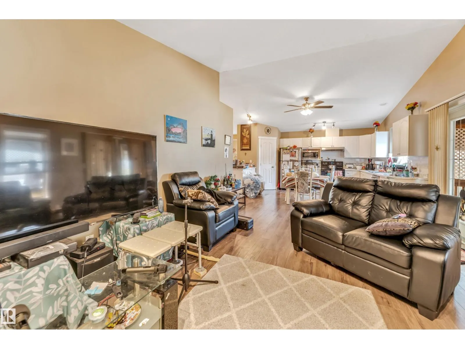6741 162A AV NW
