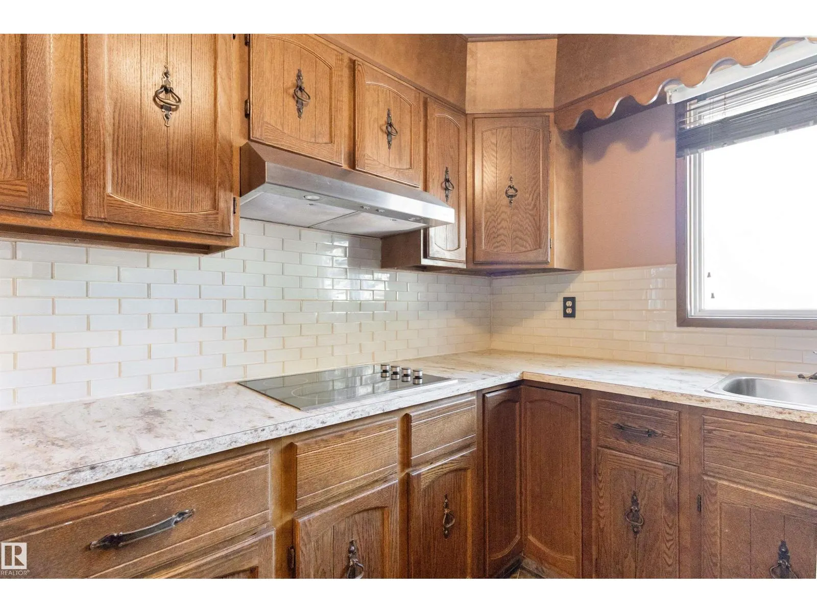 12820 67 ST NW
