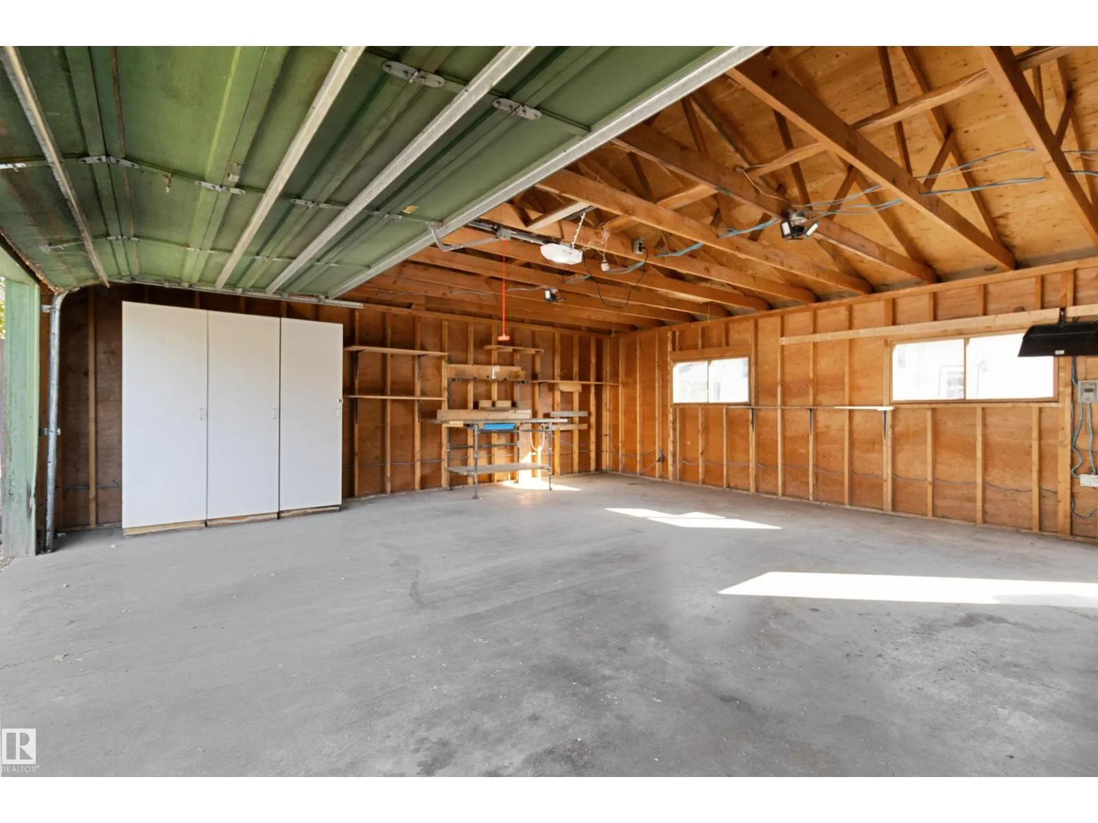 12820 67 ST NW