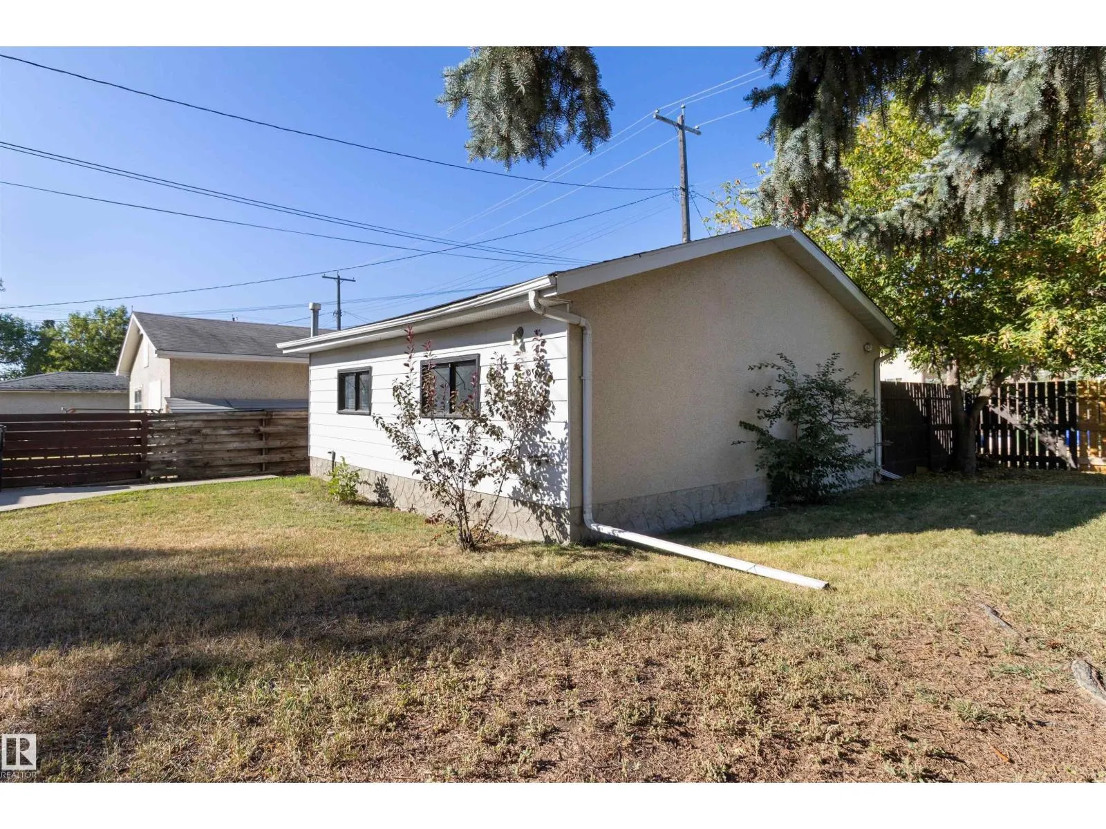 12820 67 ST NW