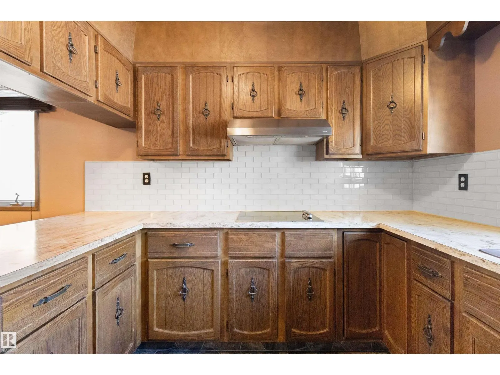 12820 67 ST NW